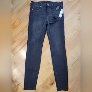 Dark gray/black size 8 Liverpool stretch skinny jeans